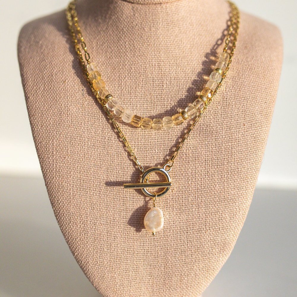 Waterproof Gold Toggle Necklace with Baroque Pearl Gold Chain Necklace Pearl